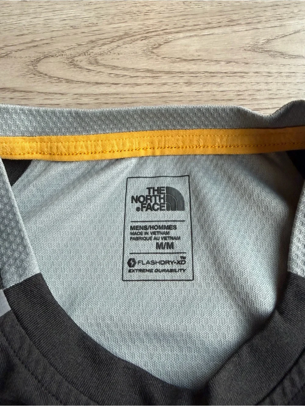 The North Face FlashDry-XD Men's Medium Sleeveless Performance Athletic Shirt